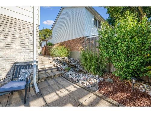 95 Macatee Place, Cambridge, ON - Outdoor With Deck Patio Veranda