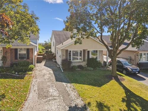 95 Macatee Place, Cambridge, ON - Outdoor