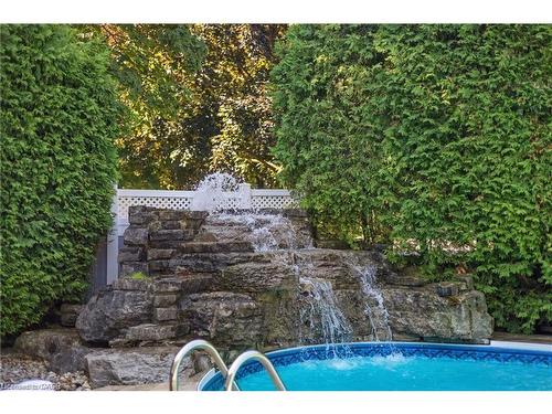 1857 Friar Tuck Court, Mississauga, ON - Outdoor