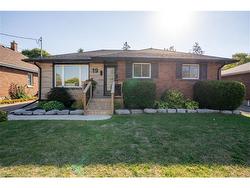 19 Russell Street  Brantford, ON N3R 1Y8