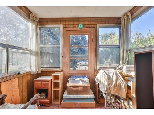 945 Beechwood Avenue, Mississauga, ON - Indoor Photo Showing Other Room