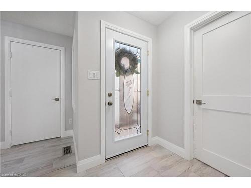 37-365 Bennington Gate, Waterloo, ON - Indoor Photo Showing Other Room