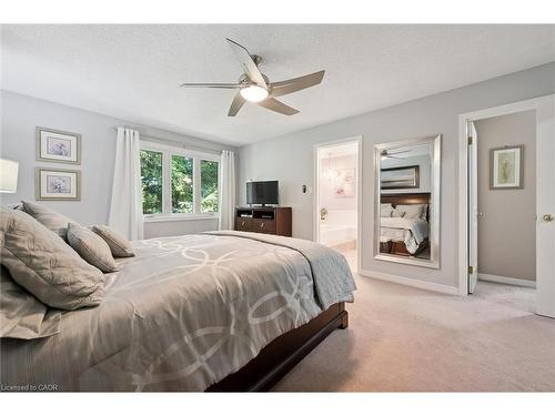 37-365 Bennington Gate, Waterloo, ON - Indoor Photo Showing Bedroom