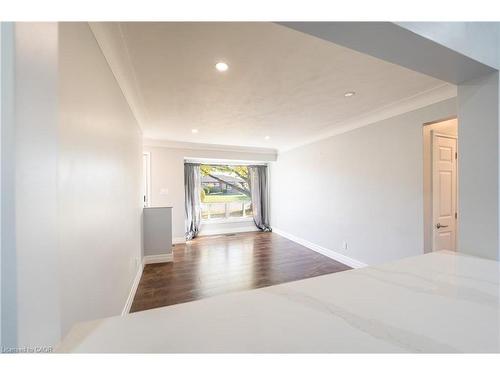 100 Lauris Avenue, Cambridge, ON - Indoor