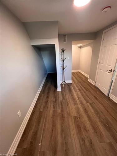 100 Lauris Avenue, Cambridge, ON - Indoor Photo Showing Other Room
