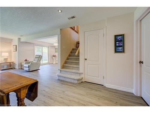 430 Caryndale Drive, Kitchener, ON - Indoor