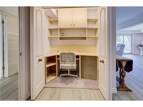 430 Caryndale Drive, Kitchener, ON - Indoor Photo Showing Office