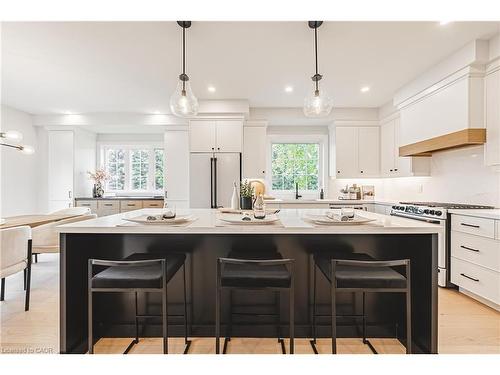 242 Kellogg Avenue, Hamilton, ON - Indoor Photo Showing Kitchen With Upgraded Kitchen