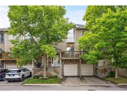 32-1130 Cawthra Road  Mississauga, ON L5G 4V7
