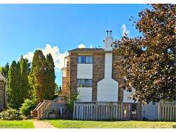 9-21 Wren Court  Tillsonburg, ON N4G 5K2