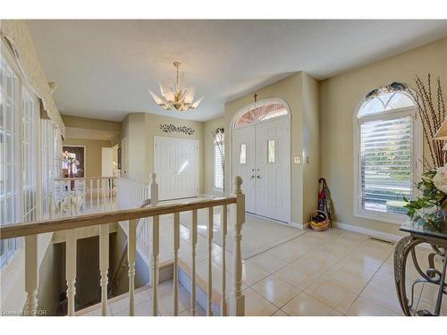 592 Manorwood Court, Waterloo, ON - Indoor Photo Showing Other Room