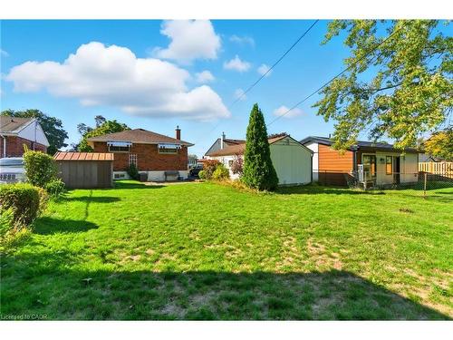 27 Warren Avenue, Hamilton, ON - Outdoor With Backyard