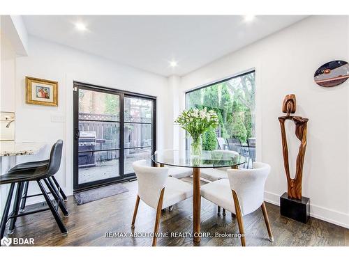1319 Greeneagle Drive, Oakville, ON - Indoor Photo Showing Dining Room