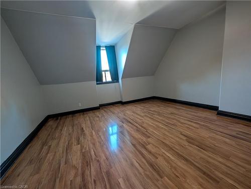 B-473 King Street W, Hamilton, ON - Indoor Photo Showing Other Room