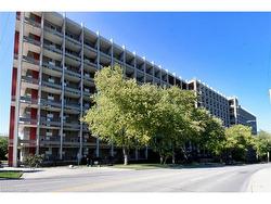 212-350 Quigley Road  Hamilton, ON L8K 5N2