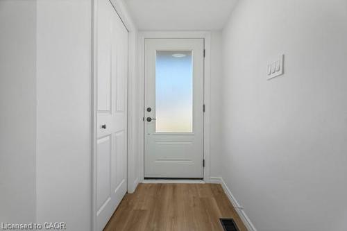 879 Upper Sherman Avenue, Hamilton, ON - Indoor Photo Showing Other Room