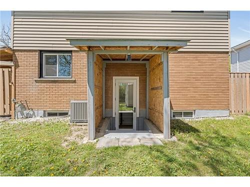 879 Upper Sherman Avenue, Hamilton, ON - Outdoor With Exterior