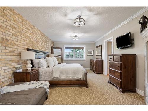 1794 Seaton Road, Cambridge, ON - Indoor Photo Showing Bedroom