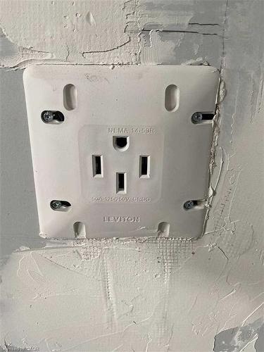 4230 Fuller Crescent, Burlington, ON - 