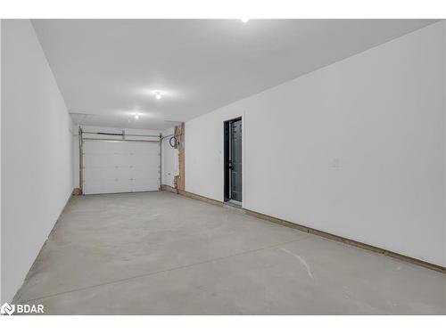 117 Sladden Court Court, Thornbury, ON - Indoor Photo Showing Other Room