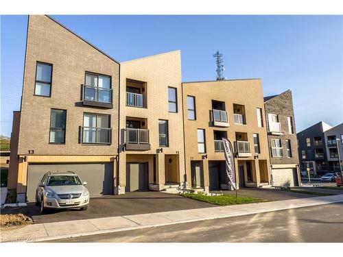 15 Urbane Boulevard, Kitchener, ON - Outdoor With Facade