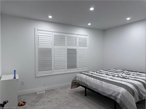 470 Violet Gate, Milton, ON - Indoor Photo Showing Bedroom