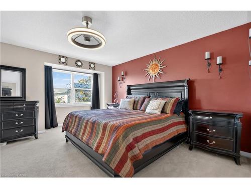 92 Baggs Crescent, Cambridge, ON - Indoor Photo Showing Bedroom