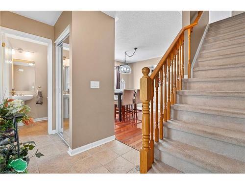 92 Baggs Crescent, Cambridge, ON - Indoor Photo Showing Other Room