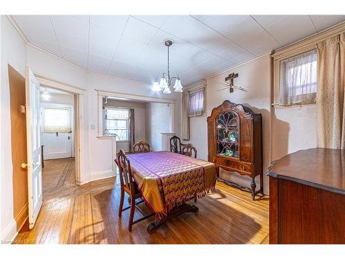 35 Sherman Avenue N, Hamilton, ON - Indoor