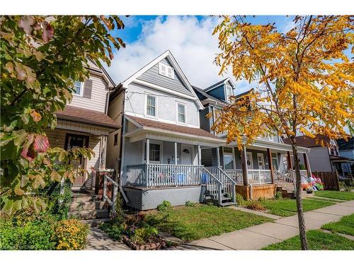 39 Beechwood Avenue  Hamilton, ON L8L 2S5