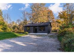 8 Mountsberg Road  Hamilton, ON L0P 1B0