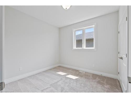 376 Hawthorne Street, Saugeen Shores, ON - Indoor Photo Showing Other Room