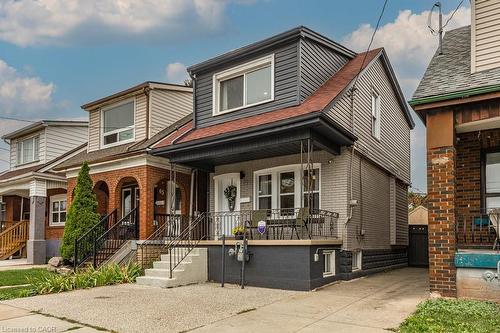 67 Gage Avenue N Hamilton, ON L8L 6Z8