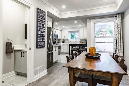 67 Gage Avenue N, Hamilton, ON - Indoor Photo Showing Dining Room