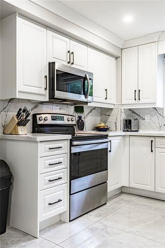 67 Gage Avenue N, Hamilton, ON - Indoor Photo Showing Kitchen
