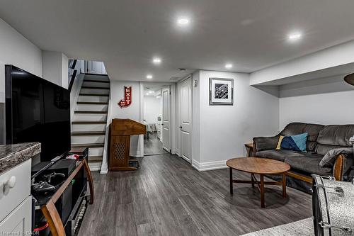 67 Gage Avenue N, Hamilton, ON - Indoor