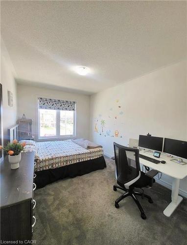 3098 Michelangelo Road, Burlington, ON - Indoor Photo Showing Bedroom
