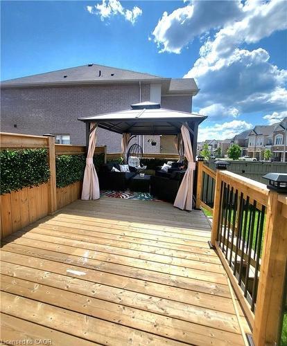 3098 Michelangelo Road, Burlington, ON - Outdoor With Deck Patio Veranda With Exterior