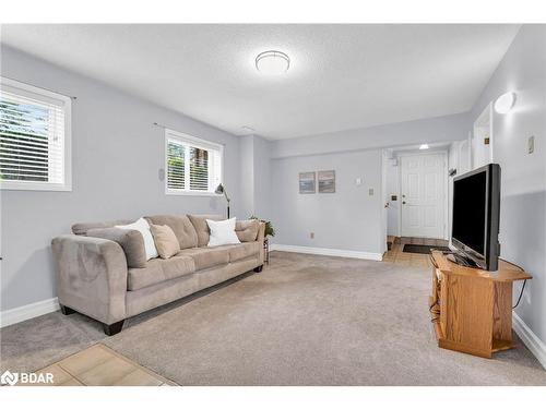 69 George Avenue, Wasaga Beach, ON - Indoor