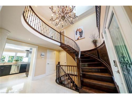 3278 Credit Heights Drive, Mississauga, ON - Indoor Photo Showing Other Room