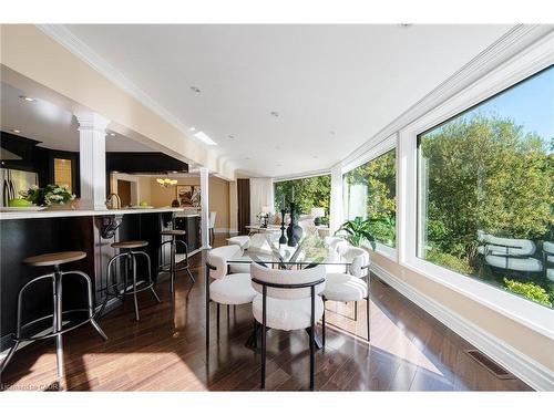 3278 Credit Heights Drive, Mississauga, ON - Indoor Photo Showing Dining Room