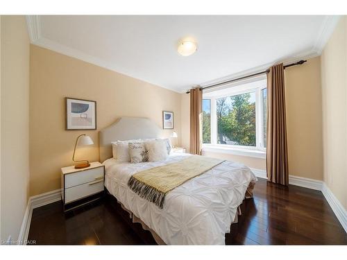 3278 Credit Heights Drive, Mississauga, ON - Indoor Photo Showing Bedroom