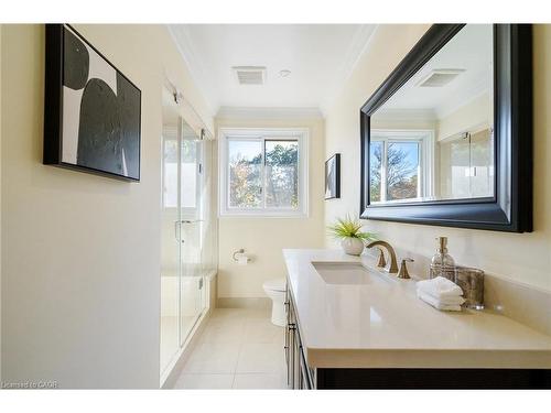 3278 Credit Heights Drive, Mississauga, ON - Indoor Photo Showing Bathroom