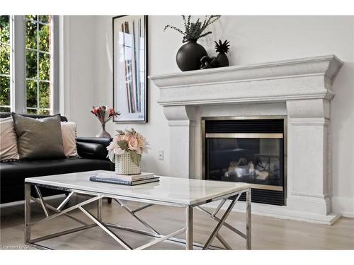 5095 Preservation Circle, Mississauga, ON - Indoor Photo Showing Living Room With Fireplace