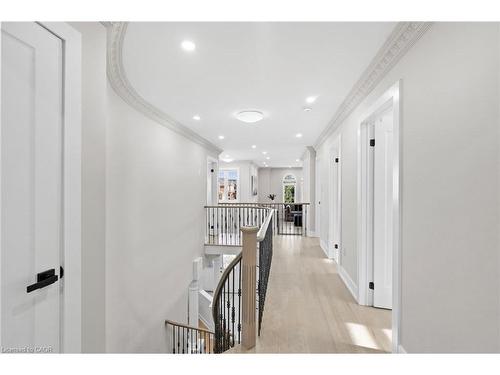 5095 Preservation Circle, Mississauga, ON - Indoor Photo Showing Other Room