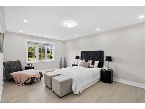 5095 Preservation Circle, Mississauga, ON - Indoor Photo Showing Bedroom