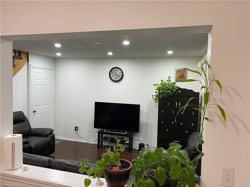 Upper-1025 Barclay Circle, Milton, ON - Indoor