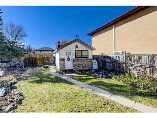 458 Upper Wentworth Street, Hamilton, ON - Outdoor