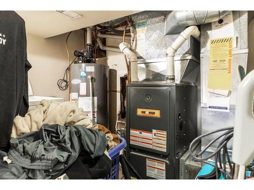30 Sunset Avenue, Hamilton, ON - Indoor Photo Showing Basement