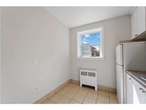 2-2189 King Street E, Hamilton, ON - Indoor